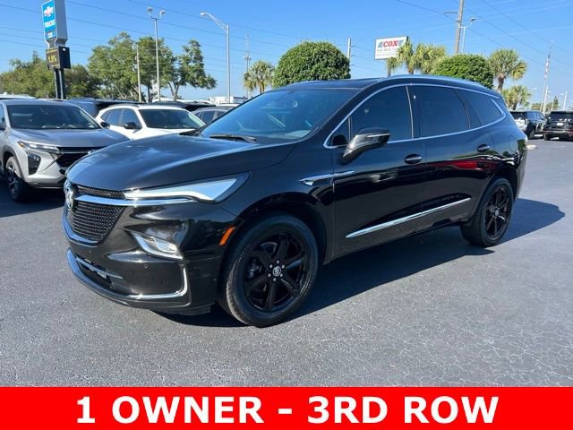 Used 2023 Buick Enclave Essence w/ Experience Buick Package image 3