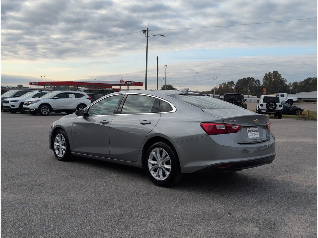 Used 2024 Chevrolet Malibu LT image 3