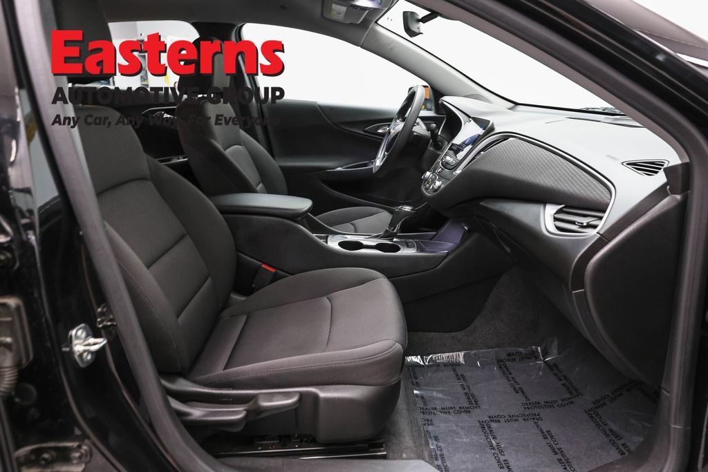 Used 2020 Chevrolet Malibu LS w/ LPO, Convenience Package 2 FWD image 24