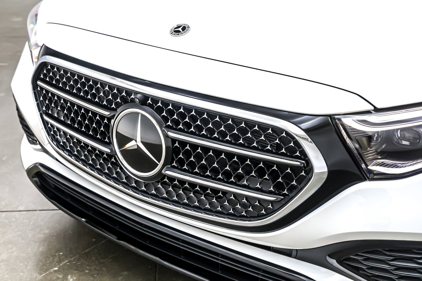 Certified 2025 Mercedes-Benz E 450 4MATIC All-Terrain Wagon image 15