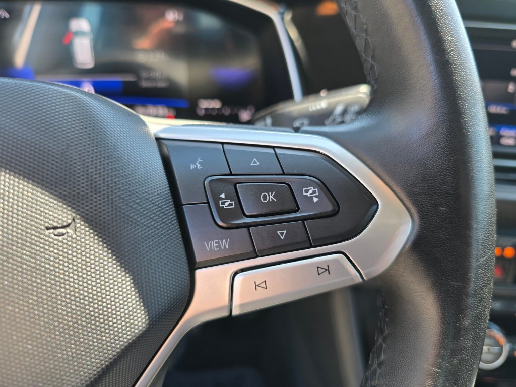 Used 2024 Volkswagen Jetta SE FWD image 19