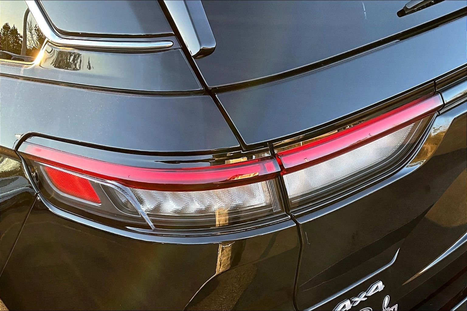 New 2025 Jeep Grand Cherokee Overland w/ Adv Protech Group III image 24