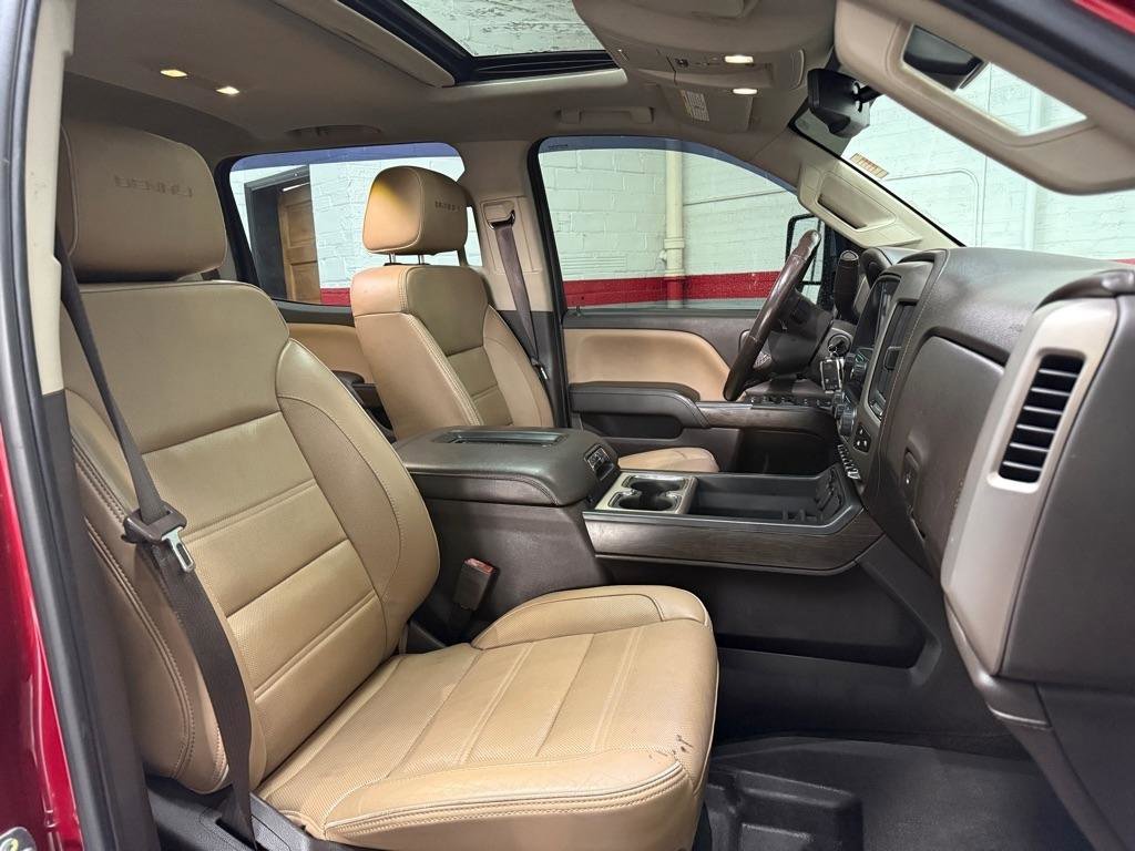 Used 2018 GMC Sierra 2500 Denali w/ Duramax Plus Package image 15