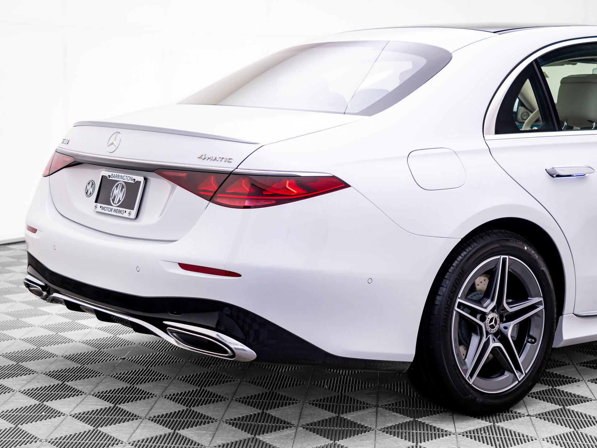 New 2027 Mercedes-Benz S 580 4MATIC Sedan image 37
