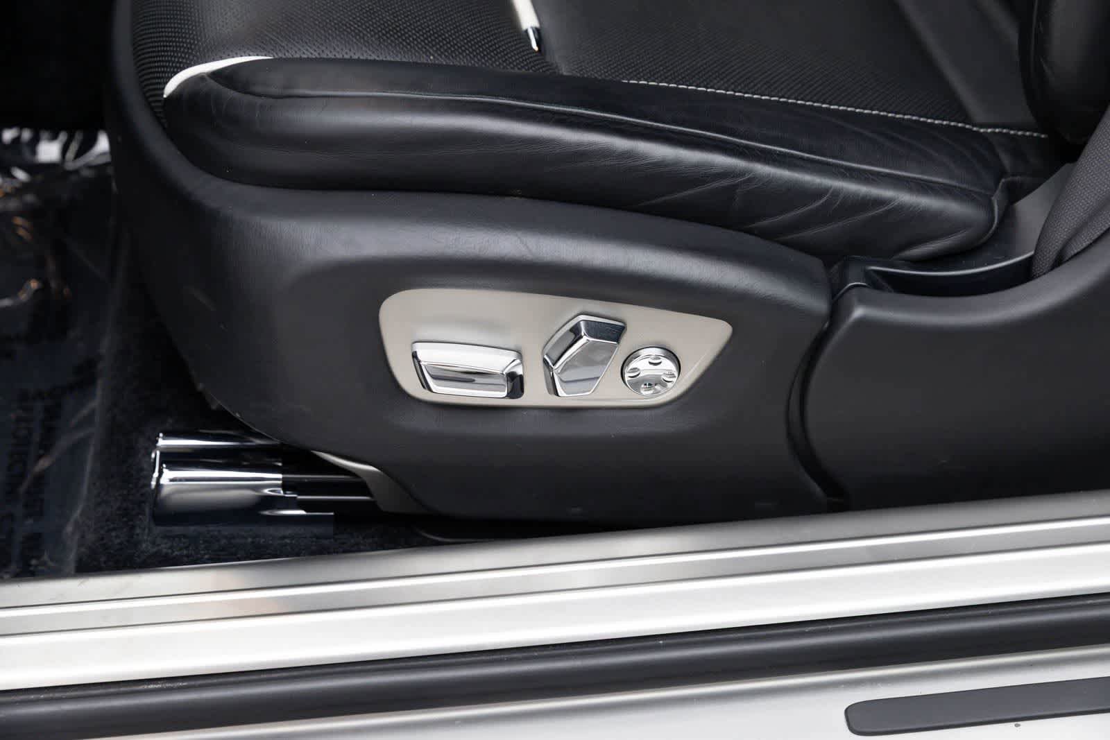 Certified 2018 Rolls-Royce Wraith RWD image 26