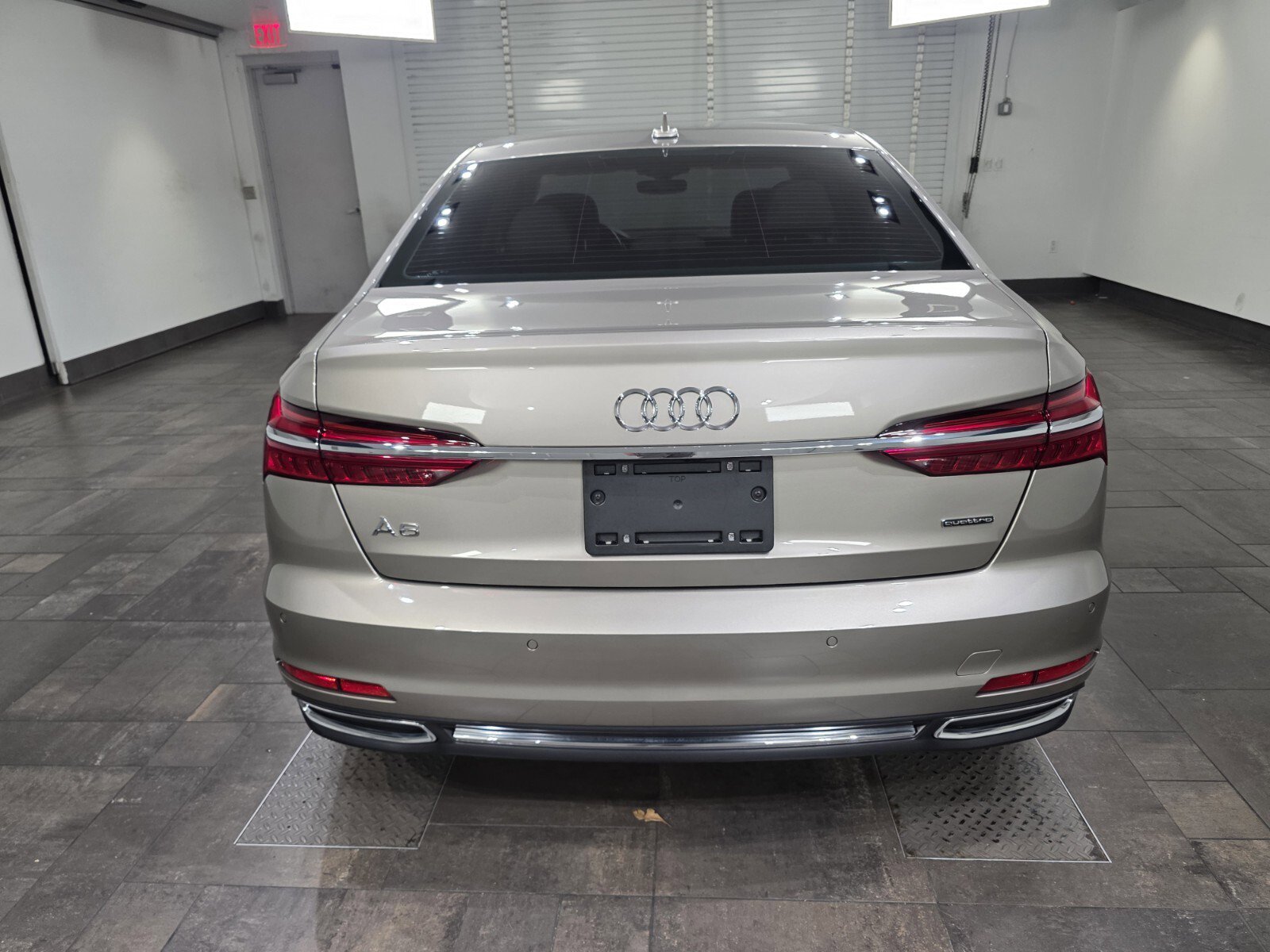 Used 2020 Audi A6 2.0T Premium Plus w/ Premium Plus Package AWD/4WD image 5