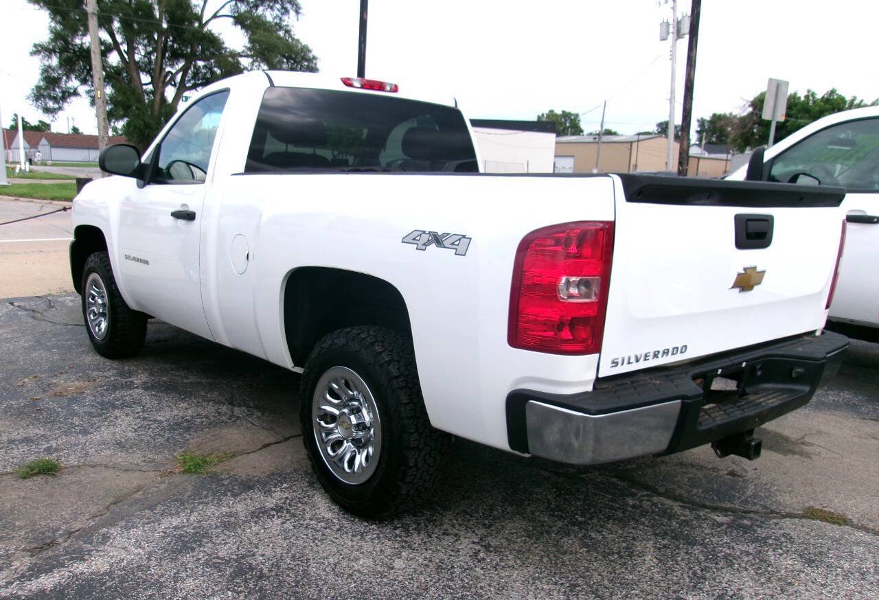 Used 2012 Chevrolet Silverado 1500 W/T AWD/4WD image 2