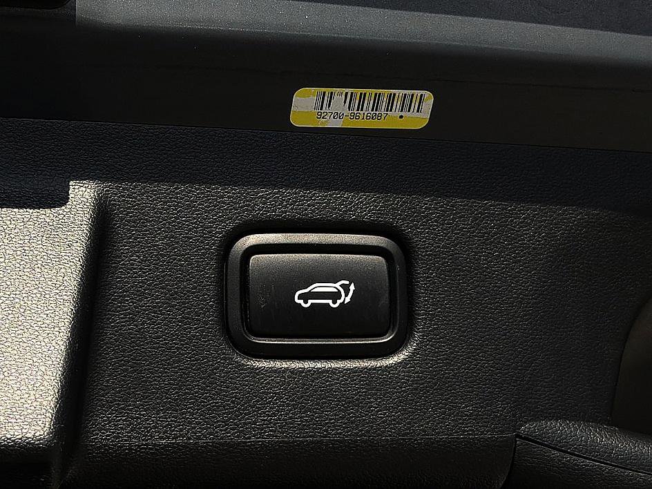 Certified 2025 Hyundai Tucson SEL image 28