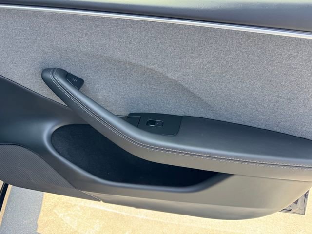 Used 2025 Tesla Model 3 Long Range RWD image 7