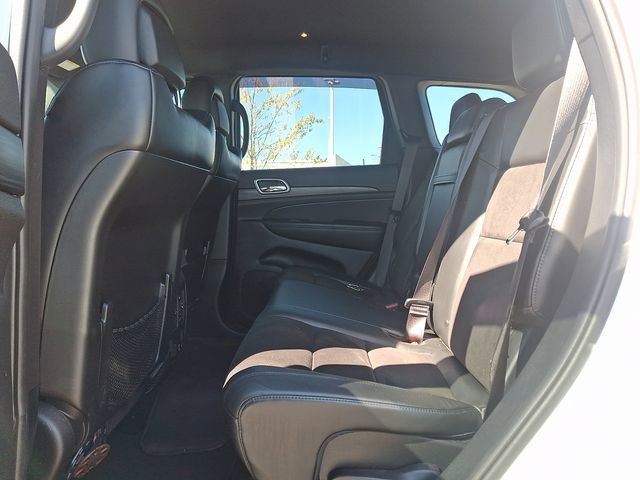 Used 2020 Jeep Grand Cherokee Altitude image 10
