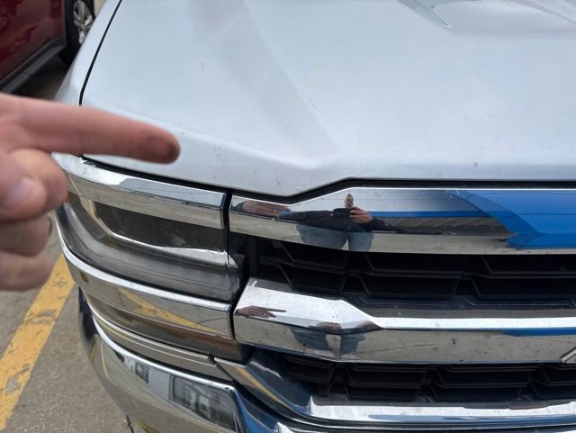 Used 2017 Chevrolet Silverado 1500 LT AWD/4WD image 11