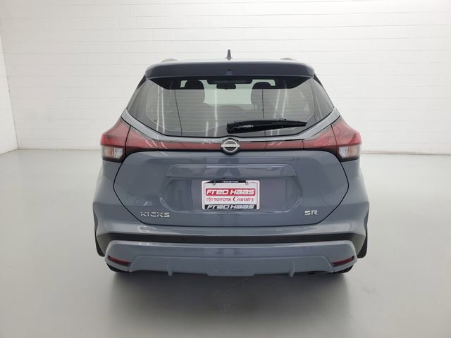 Used 2024 Nissan Kicks SR FWD image 6