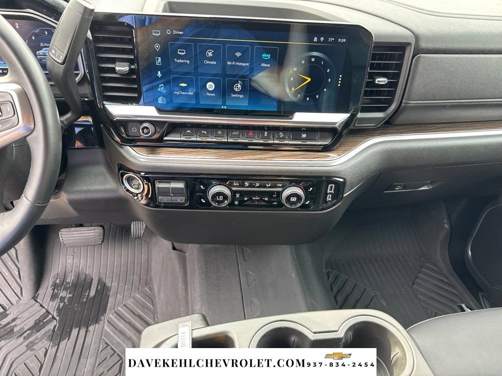 Used 2024 Chevrolet Silverado 1500 LT AWD/4WD image 12