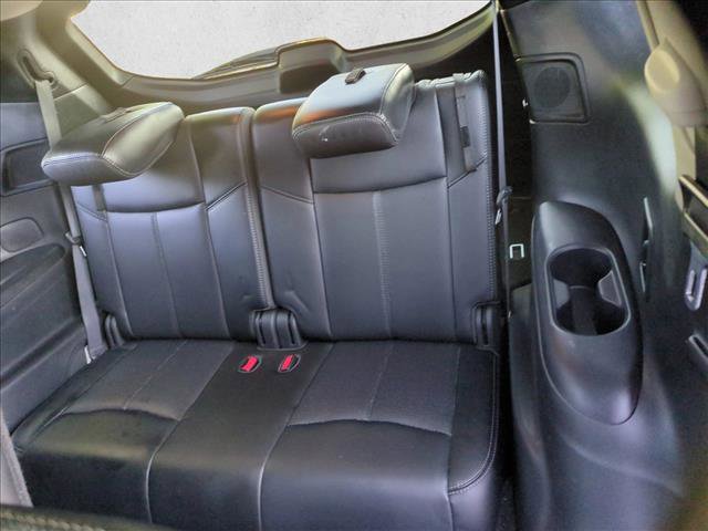 Used 2017 Nissan Pathfinder Platinum FWD image 21