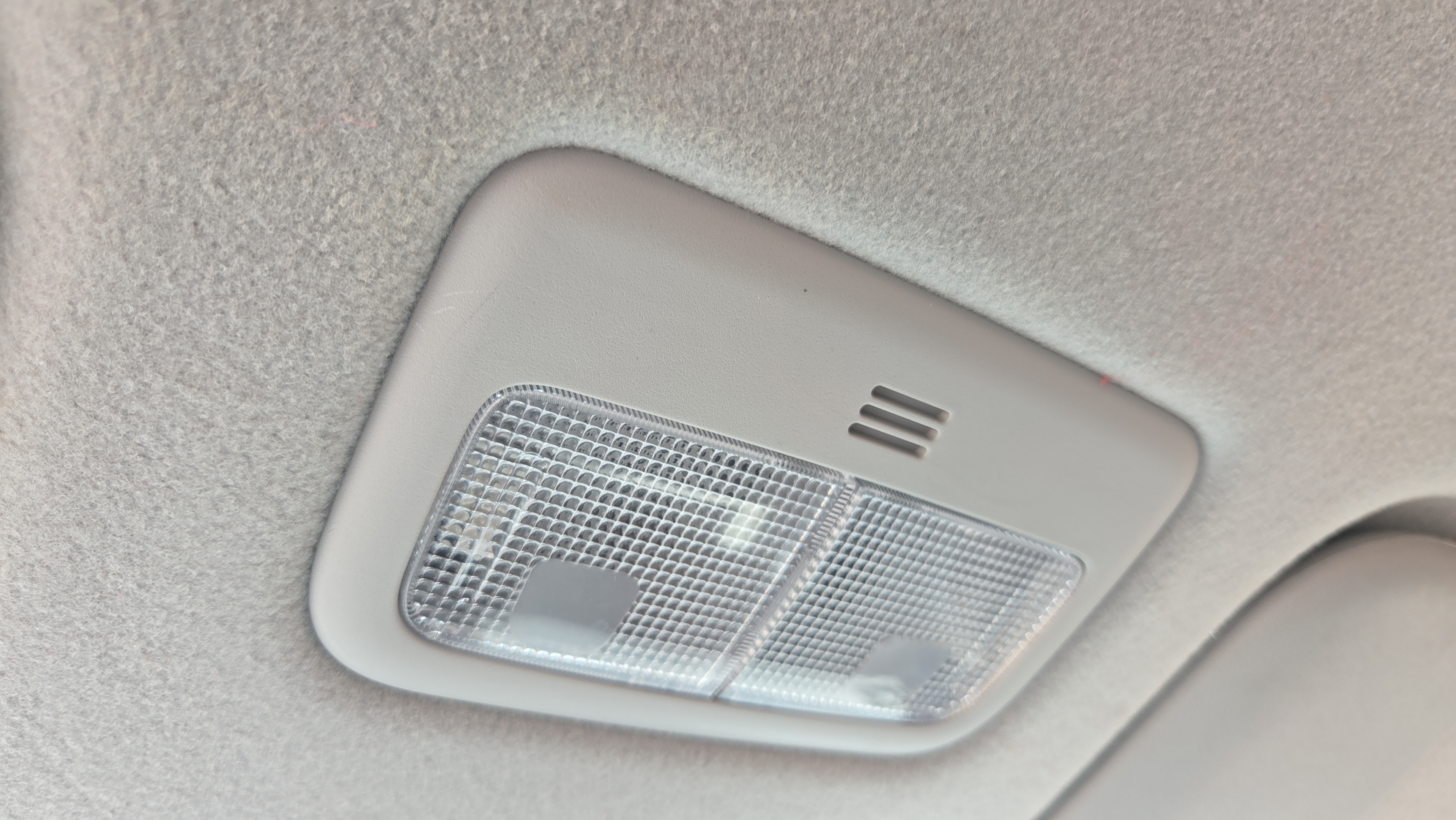 Used 2010 Toyota Corolla LE FWD image 30