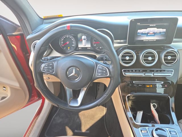 Used 2018 Mercedes-Benz GLC 300 image 10