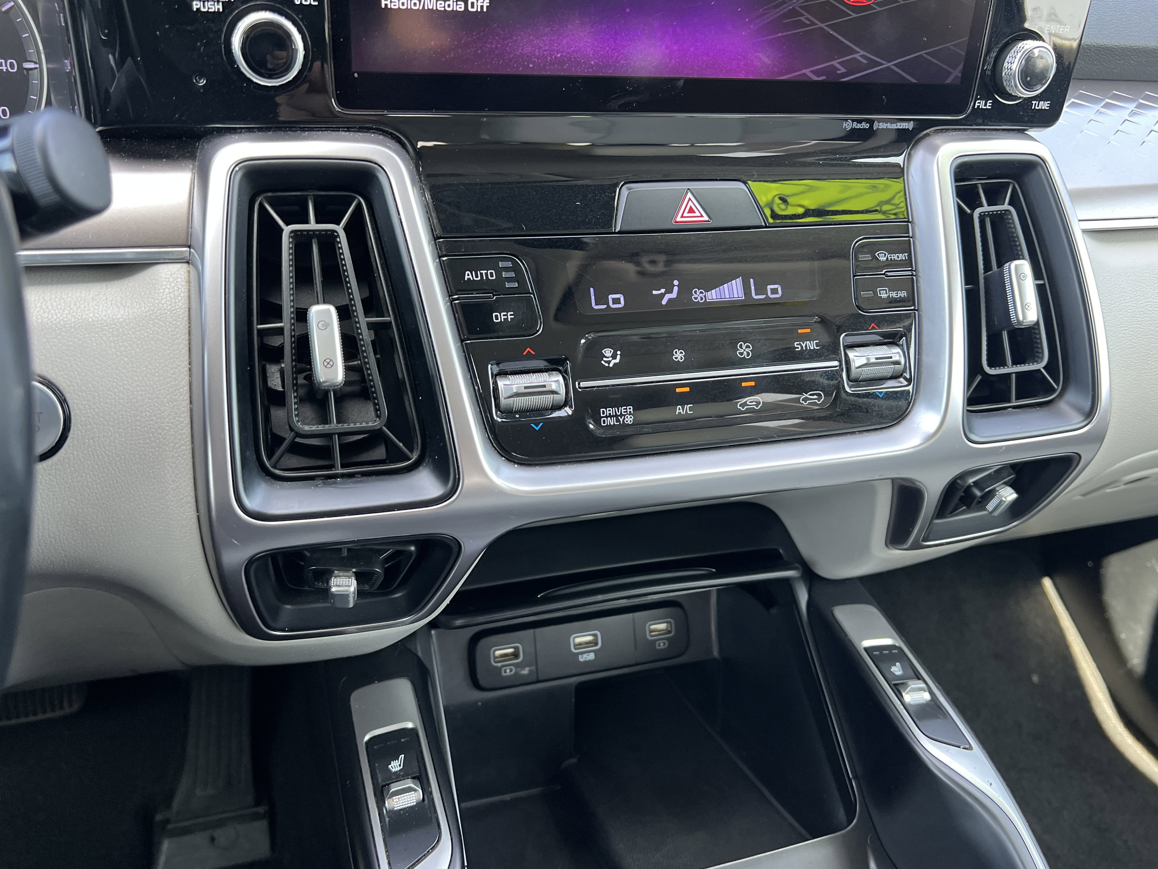 Used 2022 Kia Sorento S image 31