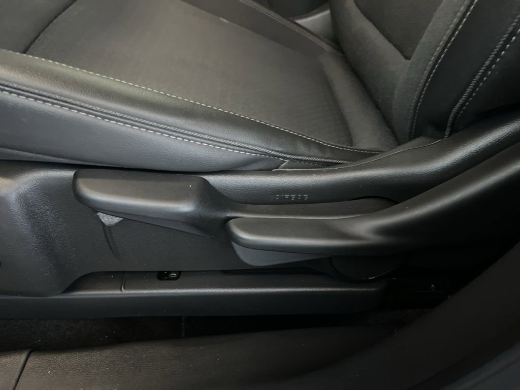 Used 2024 Buick Encore GX Preferred FWD image 18