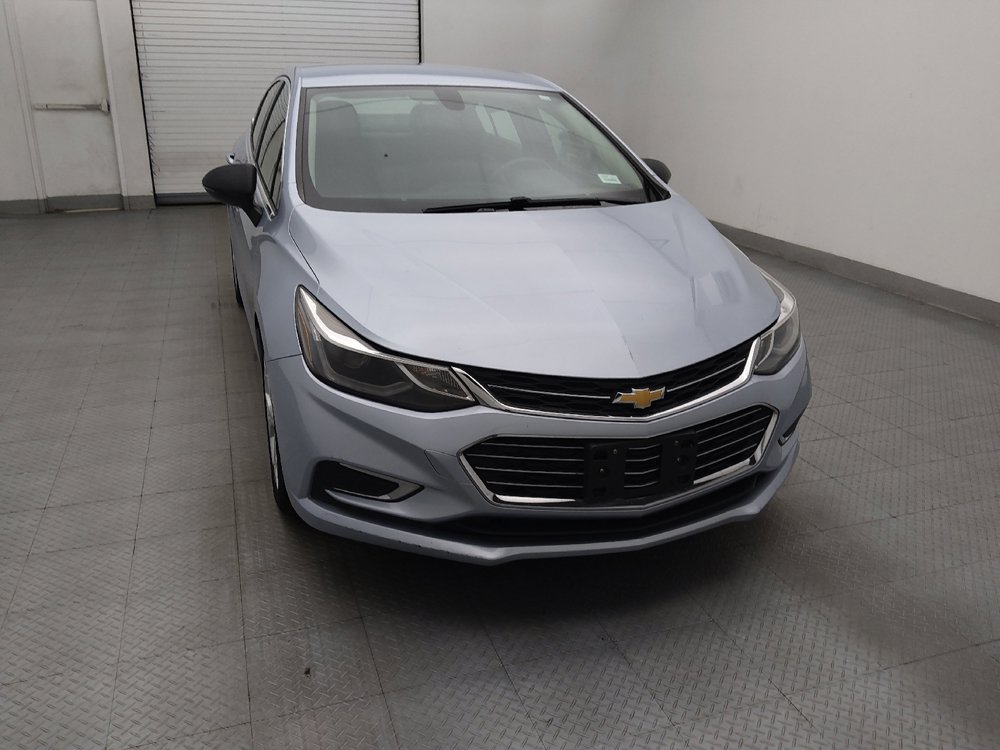 Used 2017 Chevrolet Cruze Premier FWD image 14