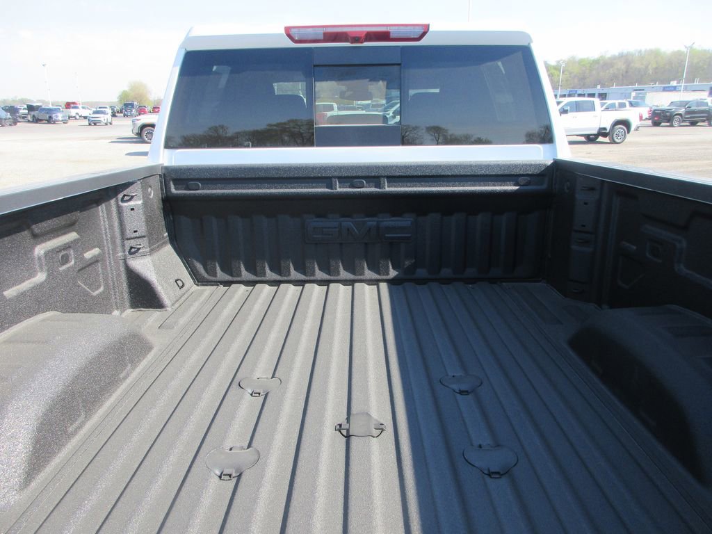 New 2026 GMC Sierra 2500 SLE w/ SLE Value Package; AWD/4WD image 7