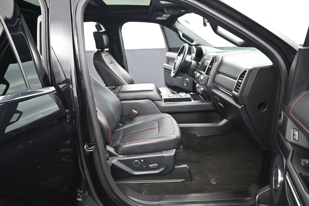 Used 2020 Ford Expedition Limited w/ Equipment Group 303A AWD/4WD image 45