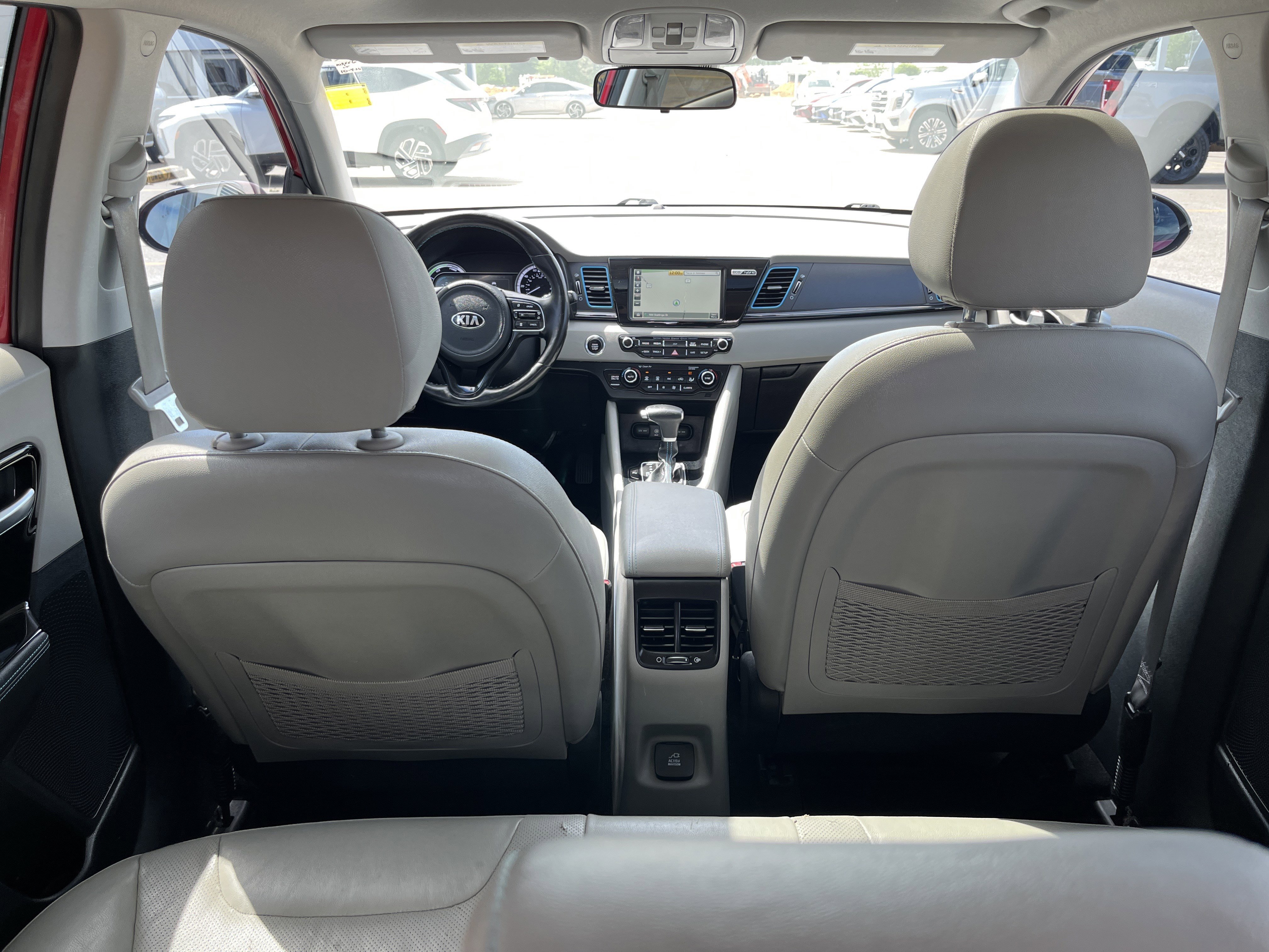 Used 2017 Kia Niro Touring w/ Advanced Technology Package image 15