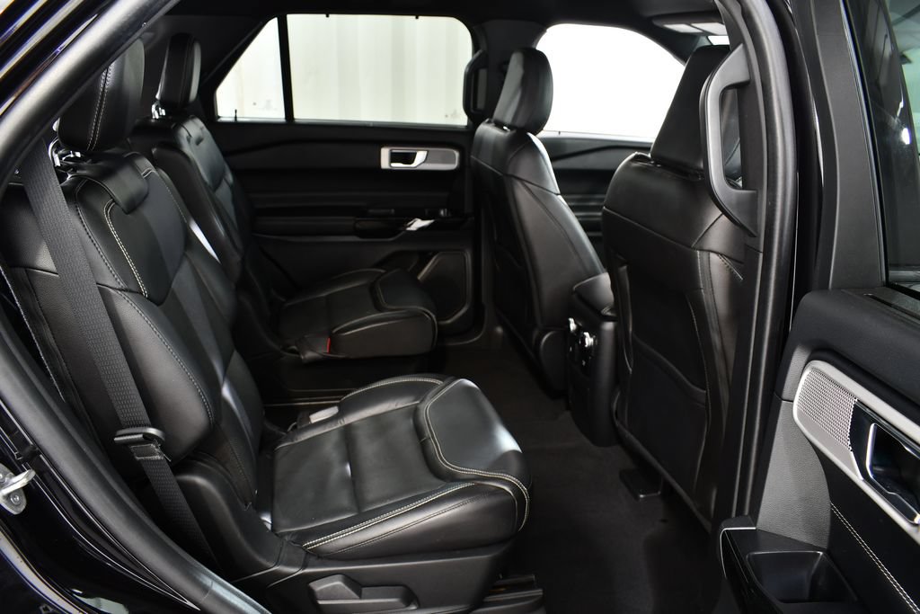 Used 2022 Ford Explorer ST w/ Equipment Group 401A AWD/4WD image 19