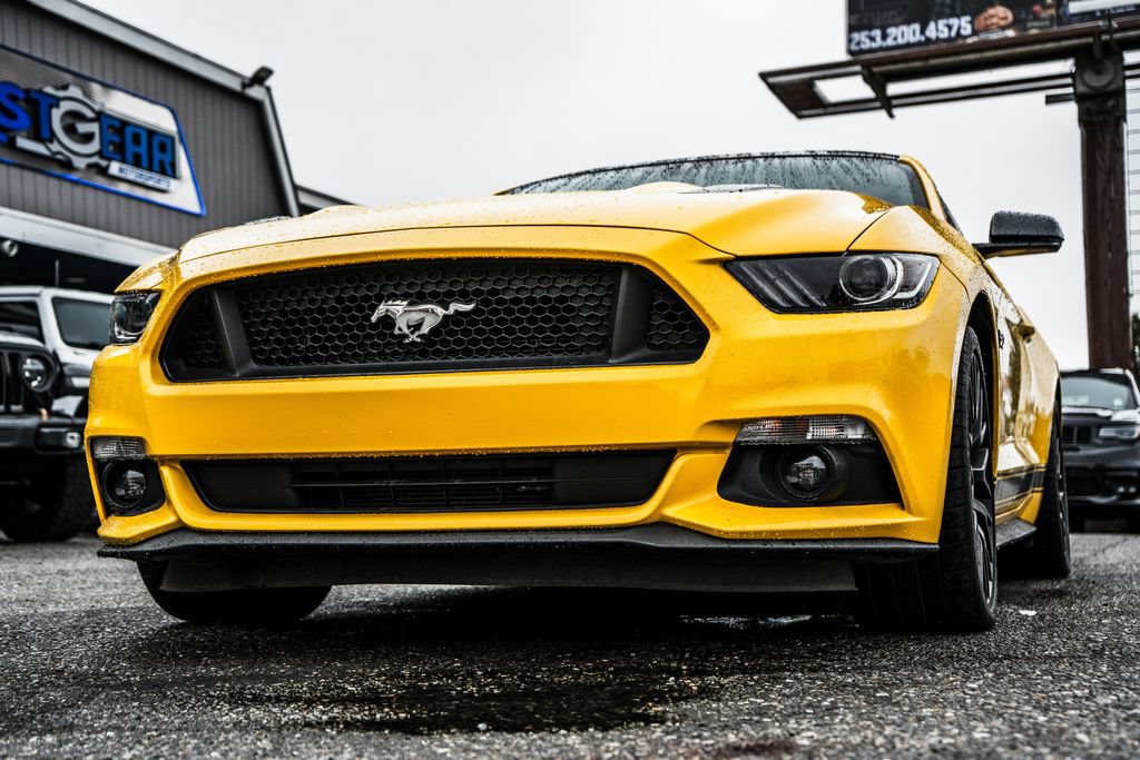 Used 2016 Ford Mustang GT Premium RWD image 5