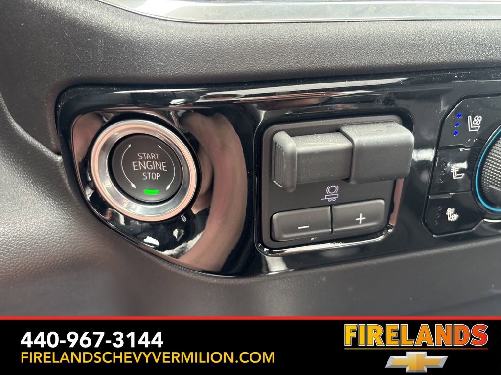 Used 2025 Chevrolet Silverado 1500 LTZ w/ LTZ Convenience Package II image 24
