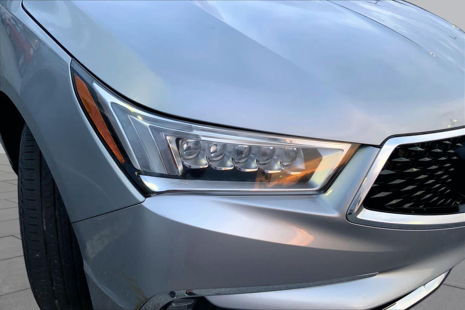 Used 2020 Acura MDX w/ Technology Package AWD/4WD image 24
