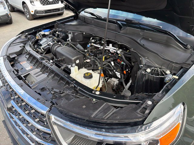 Used 2023 Ford Explorer XLT AWD/4WD image 55