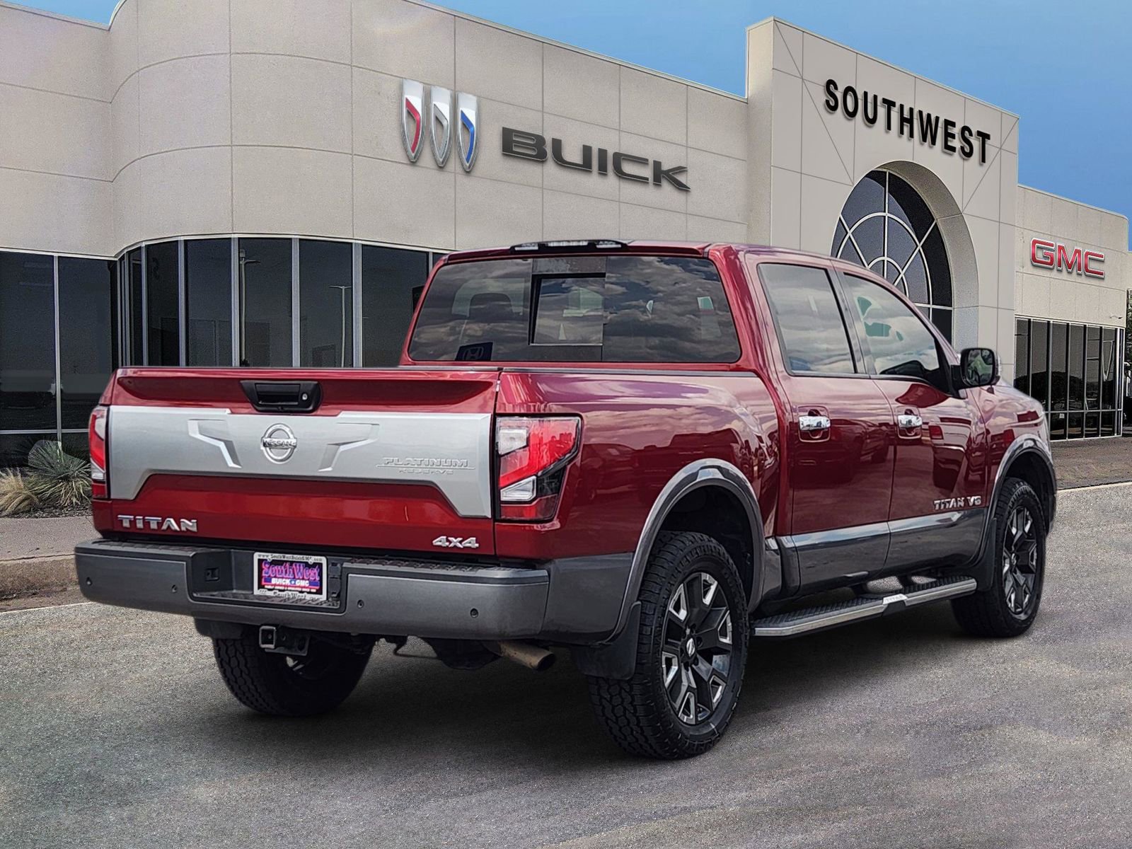 Used 2020 Nissan Titan Platinum Reserve w/ Protection Package 2 AWD/4WD image 5