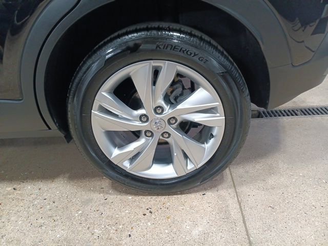 Used 2025 Buick Encore GX Preferred image 33