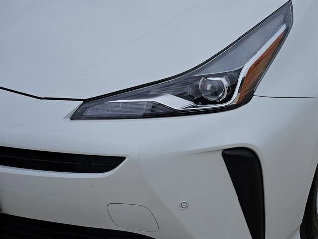 Used 2020 Toyota Prius XLE image 5