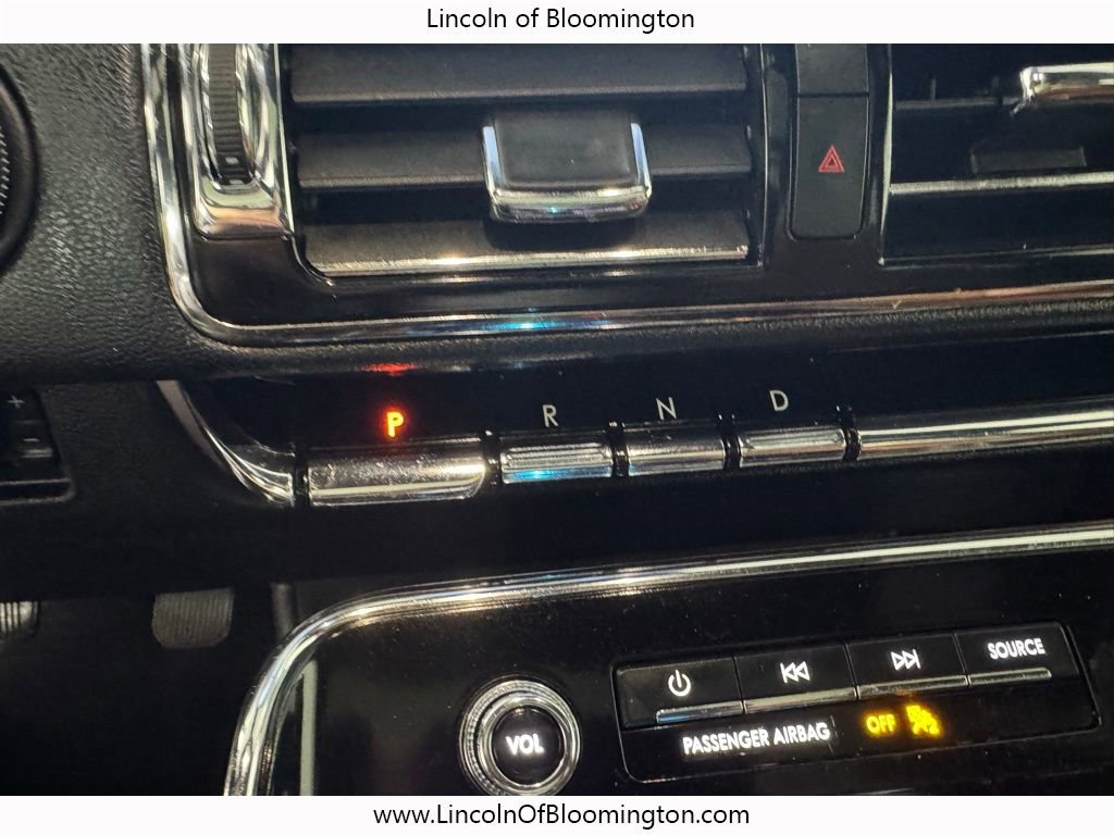 Used 2021 Lincoln Navigator L Reserve w/ Luxury Package image 35