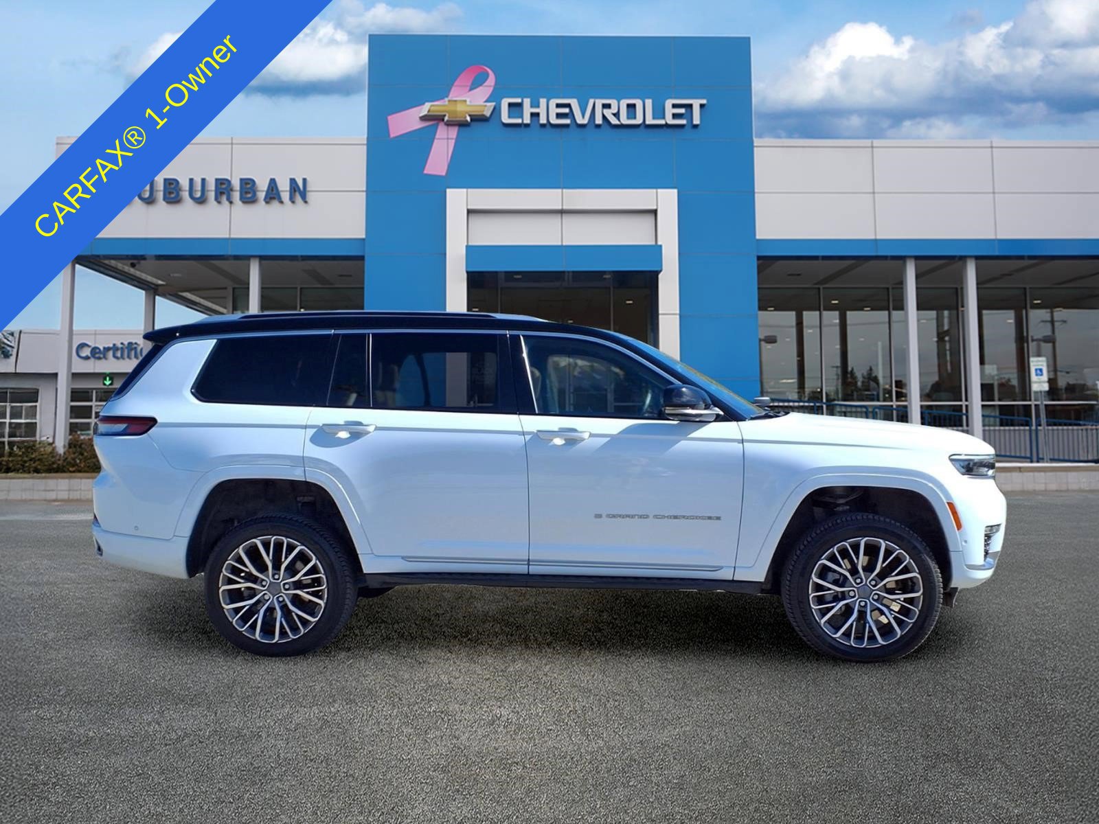 Used 2022 Jeep Grand Cherokee L Summit AWD/4WD image 5