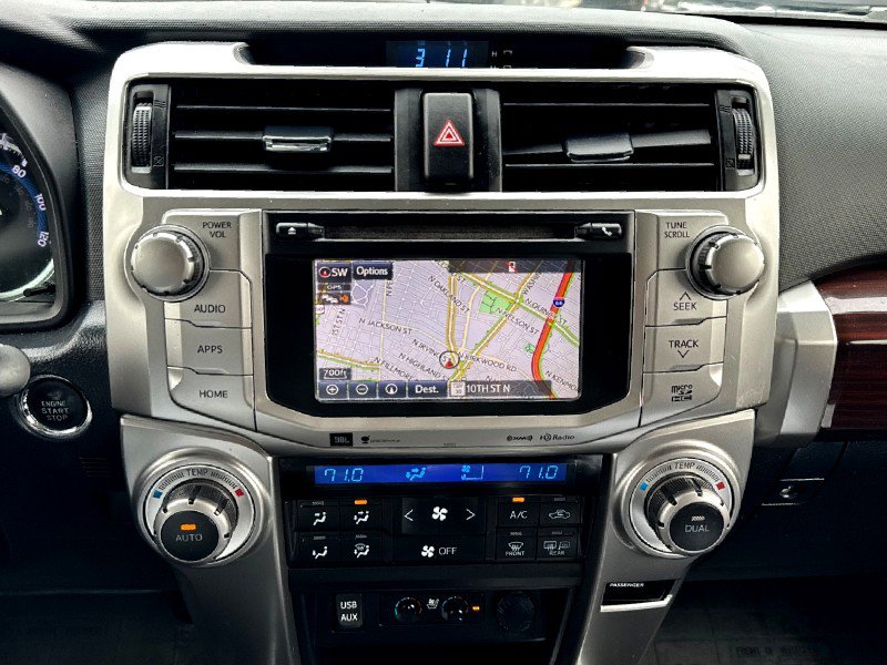 Used 2016 Toyota 4Runner Limited image 20