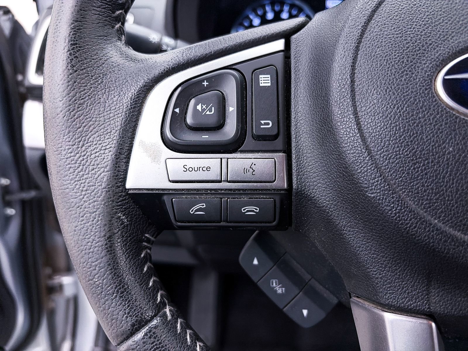 Used 2018 Subaru Forester 2.5i Limited w/ Popular Package #2 image 30