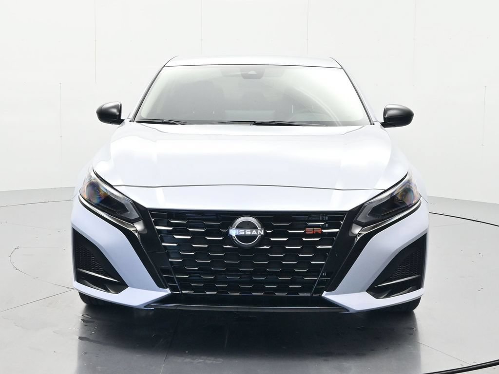 New 2026 Nissan Altima 2.5 SR FWD image 2