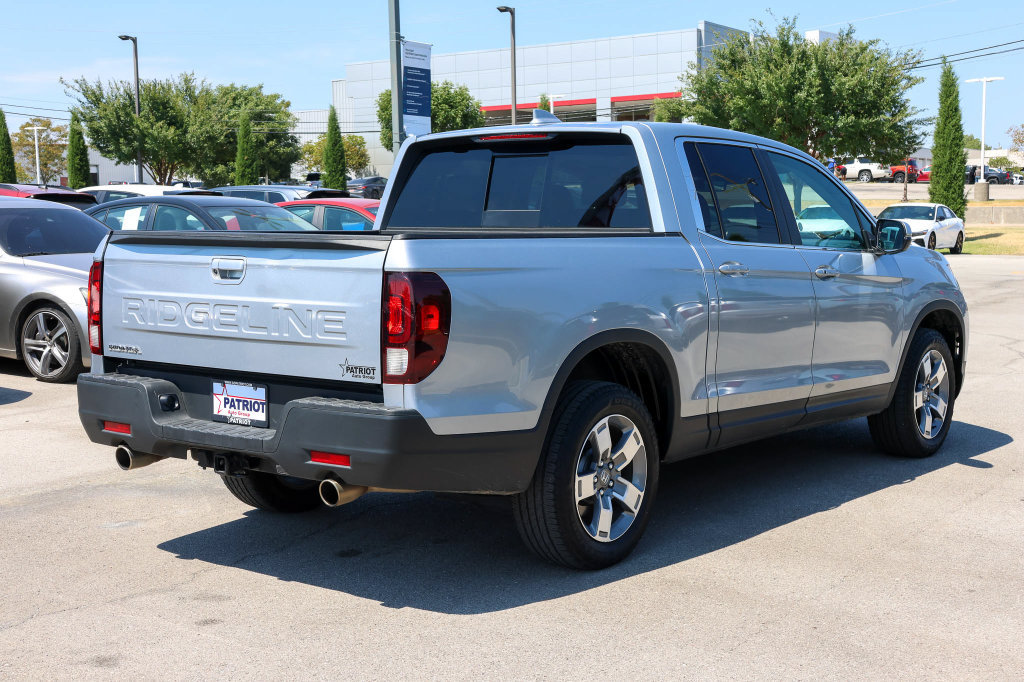 Used 2025 Honda Ridgeline RTL image 3
