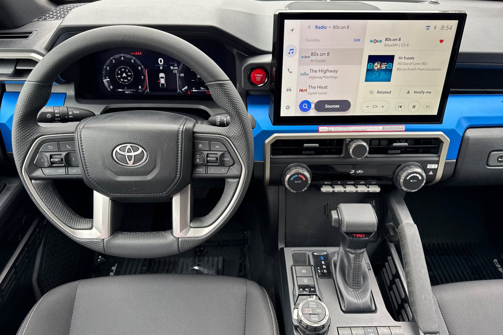 Used 2025 Toyota Tacoma TRD Off-Road image 18