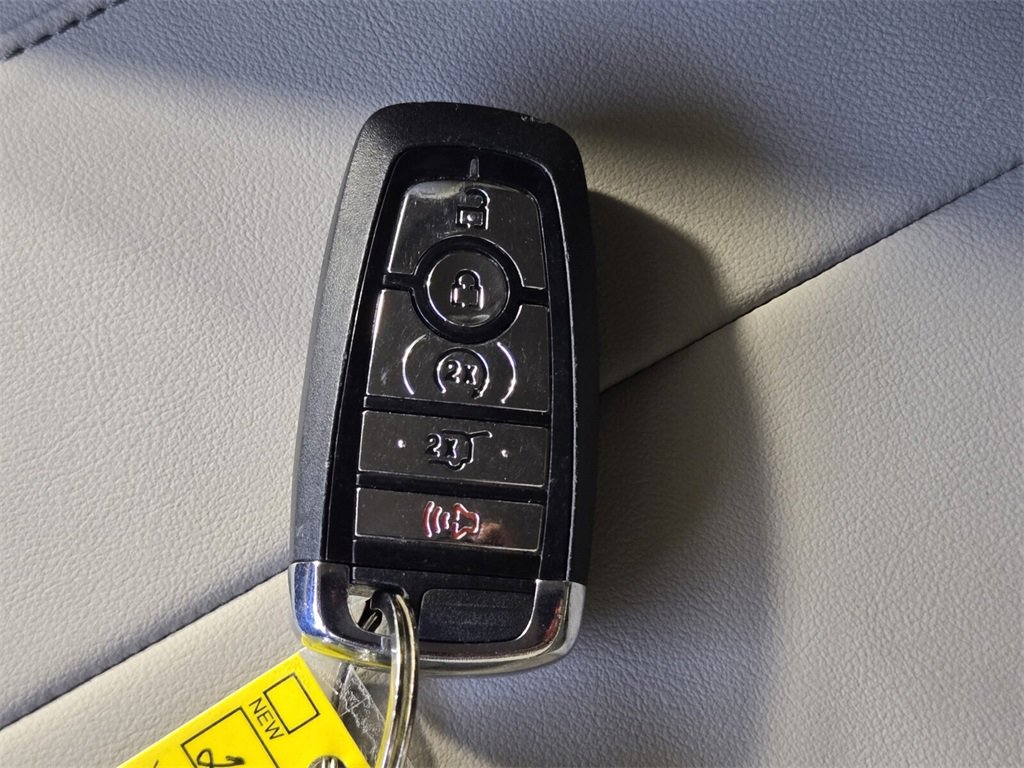 Used 2024 Lincoln Nautilus Premier w/ Equipment Group 102A image 28