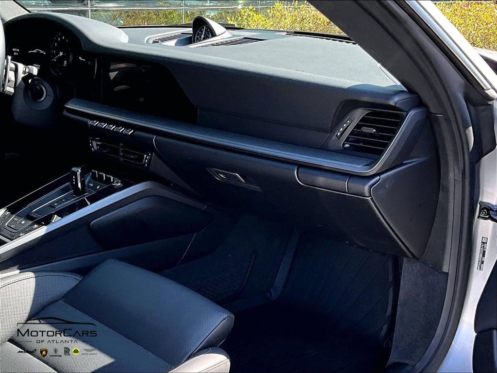 Used 2021 Porsche 911 Carrera image 14