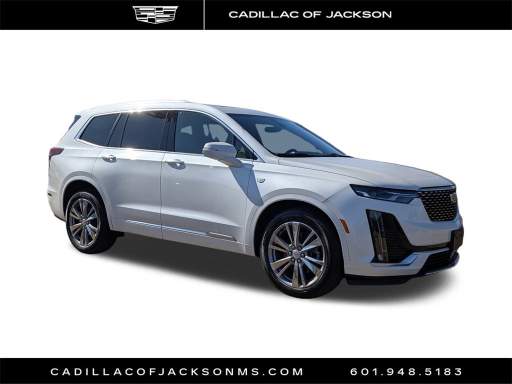 Certified 2023 Cadillac XT6 Premium Luxury image 3