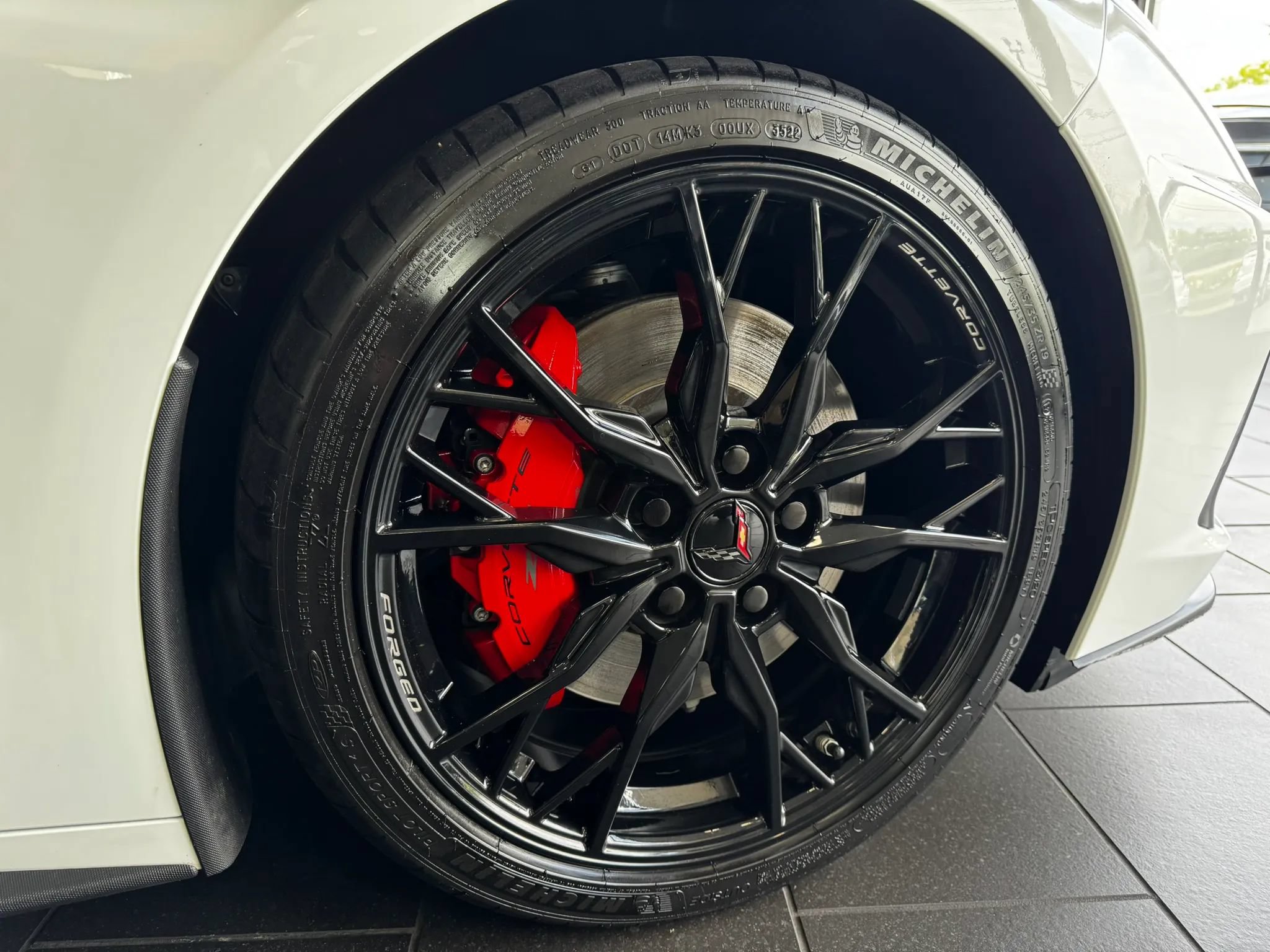 Used 2023 Chevrolet Corvette Stingray Premium Conv w/ Z51 Performance Package RWD image 61
