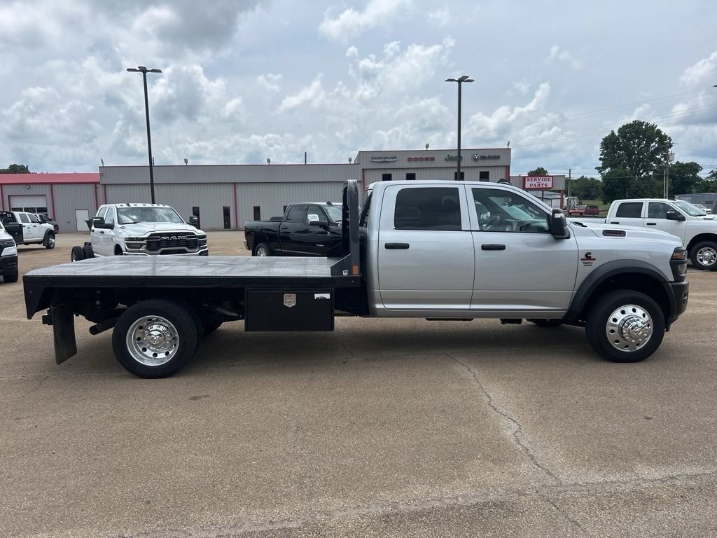 Used 2026 RAM 5500 Tradesman AWD/4WD image 4