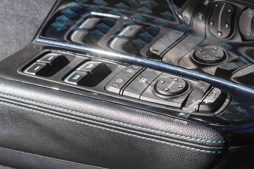 Used 2022 Kia Niro EX Premium image 48