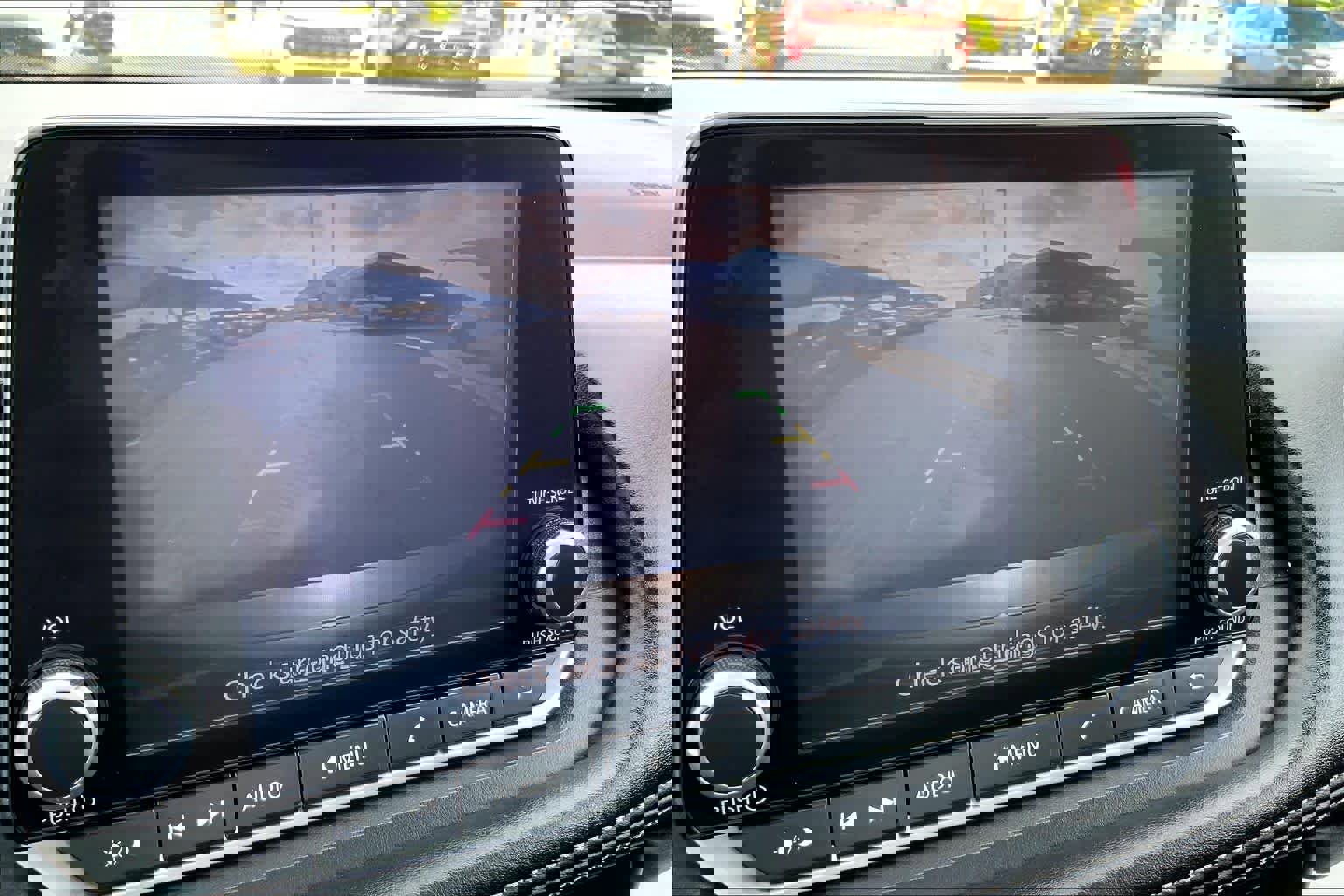 Used 2025 Nissan Rogue SV w/ SV Premium Package FWD image 27