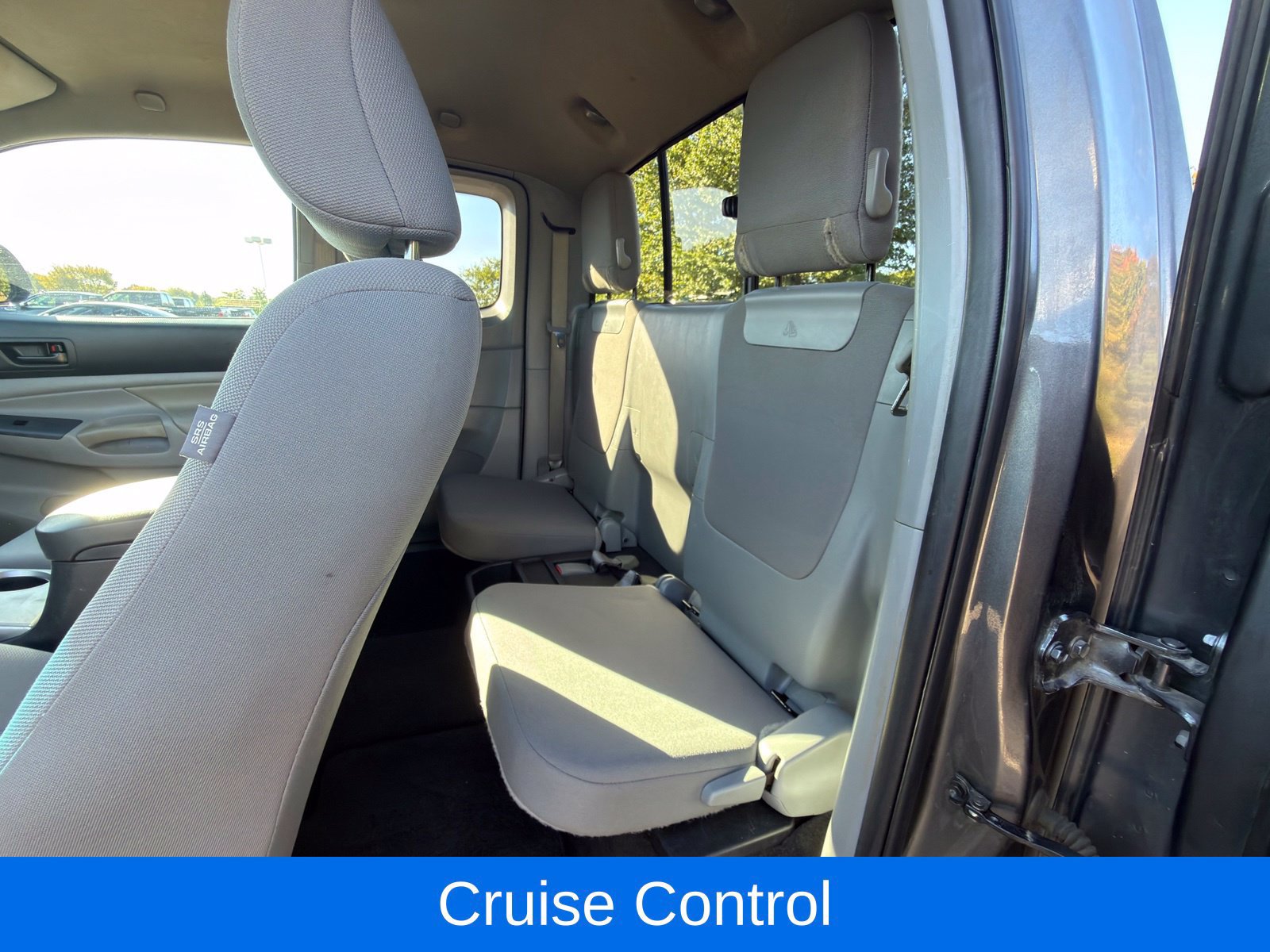 Used 2014 Toyota Tacoma 4x4 Access Cab V6 w/ SR5 Package image 28