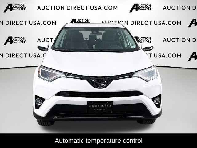 Used 2018 Toyota RAV4 XLE AWD/4WD image 3